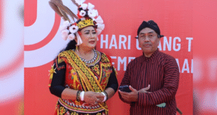 Bupati Gunungkidul, Endah Subekti Kuntariningsih bersama Ketua DPD LDII Gunungkidul, Wahono Budi Rustanto